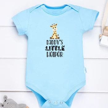 Sevimli Erkek Bebek Onesie Karikatür Zürafa Resim Moda Trendi Pamuklu Bebek Tulum Kısa Kollu Yaz O-Boyun Bebek Giysileri