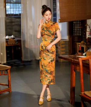 Yaz Vintage Mandarin Yaka Baskılı Saten Uzun Tarzı Qipao Geleneksel El Yapımı Düğmeler Kısa Kollu Çin Cheongsam Elbise